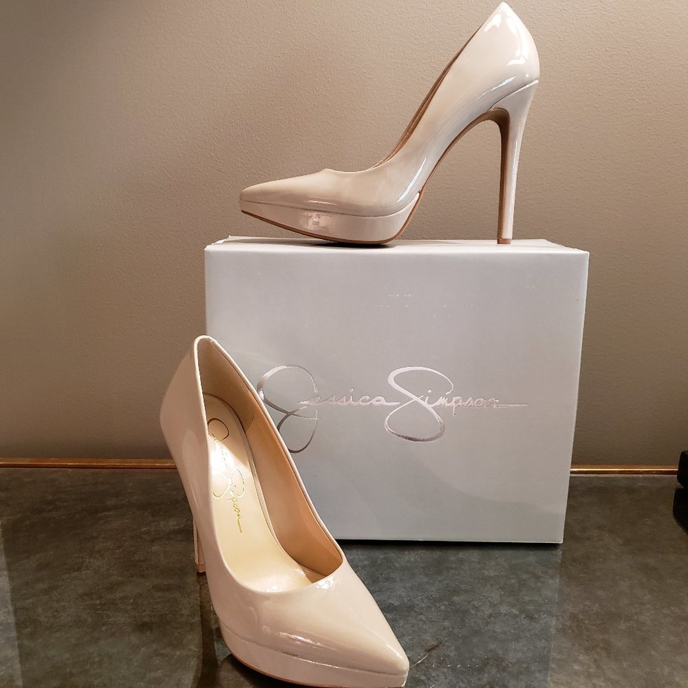 Jessica Simpson Clirra Platform Pumps